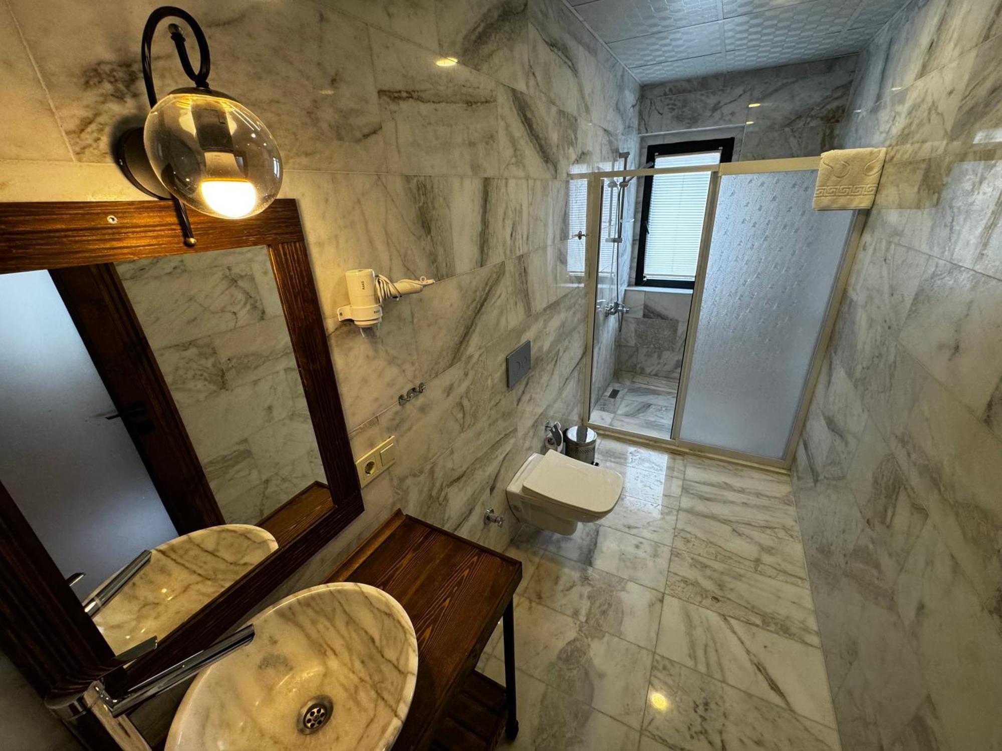 Rustic Caves Hotel Гьореме Екстериор снимка