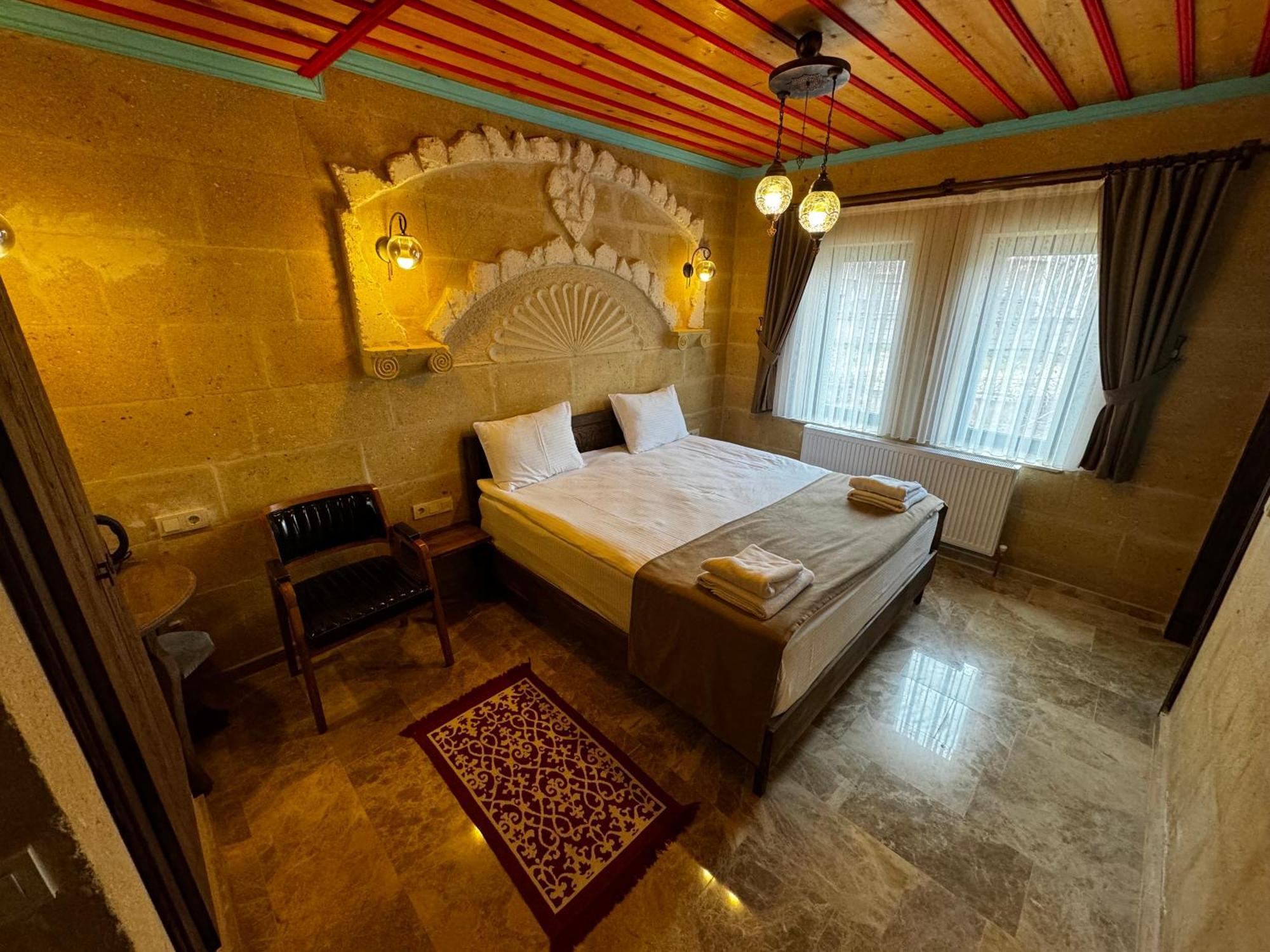 Rustic Caves Hotel Гьореме Екстериор снимка